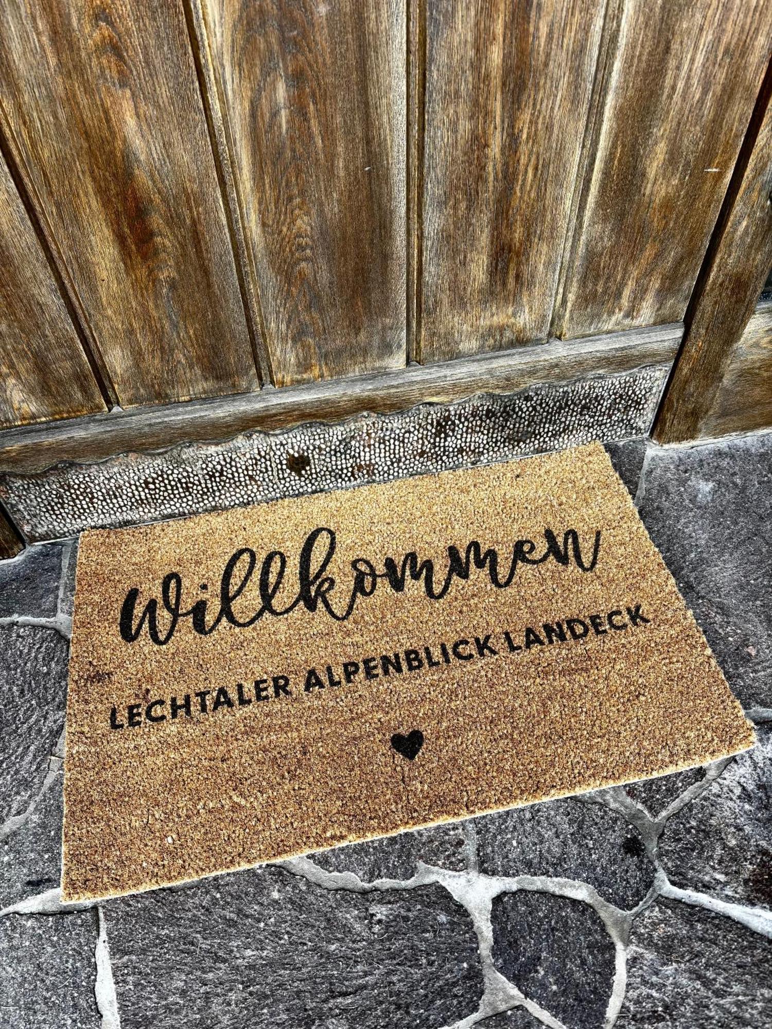 Lechtaler Alpenblick Landeck - Privatzimmer & Ferienwohnung Exterior foto