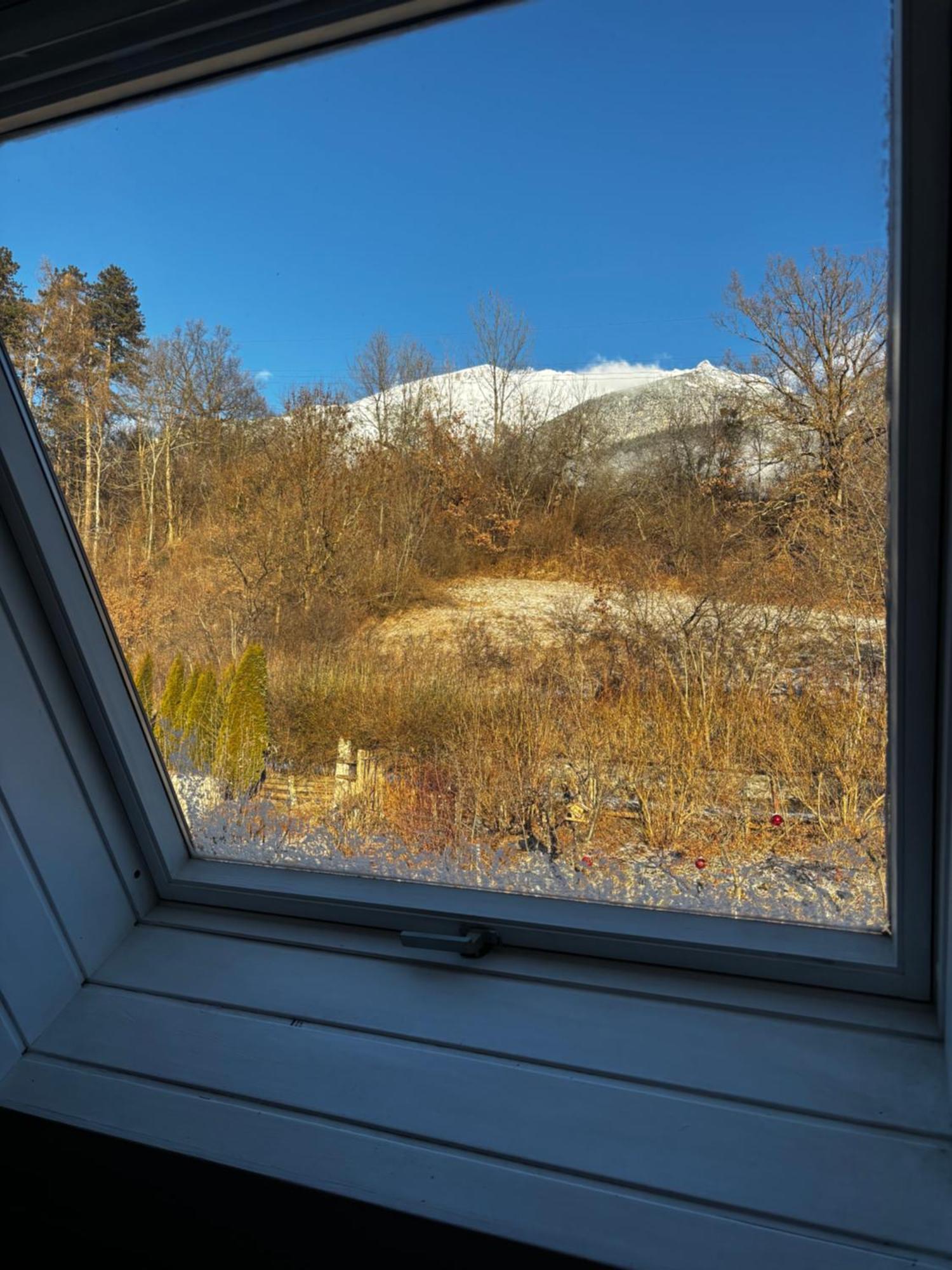 Lechtaler Alpenblick Landeck - Privatzimmer & Ferienwohnung Exterior foto